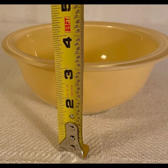 Vintage Pyrex Nesting Mixing Bowl Clear Bottom 1L 322 Used On TV Show. - Picture 7 of 10